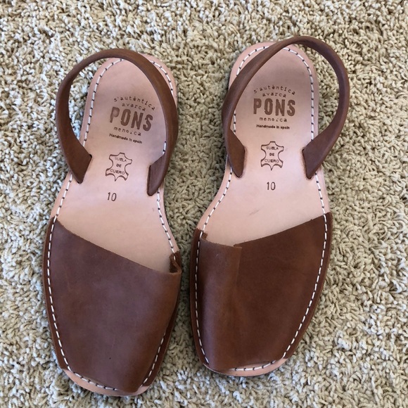 pons sandals